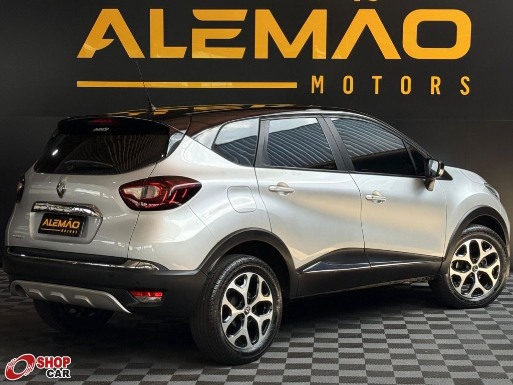 Captur Intense